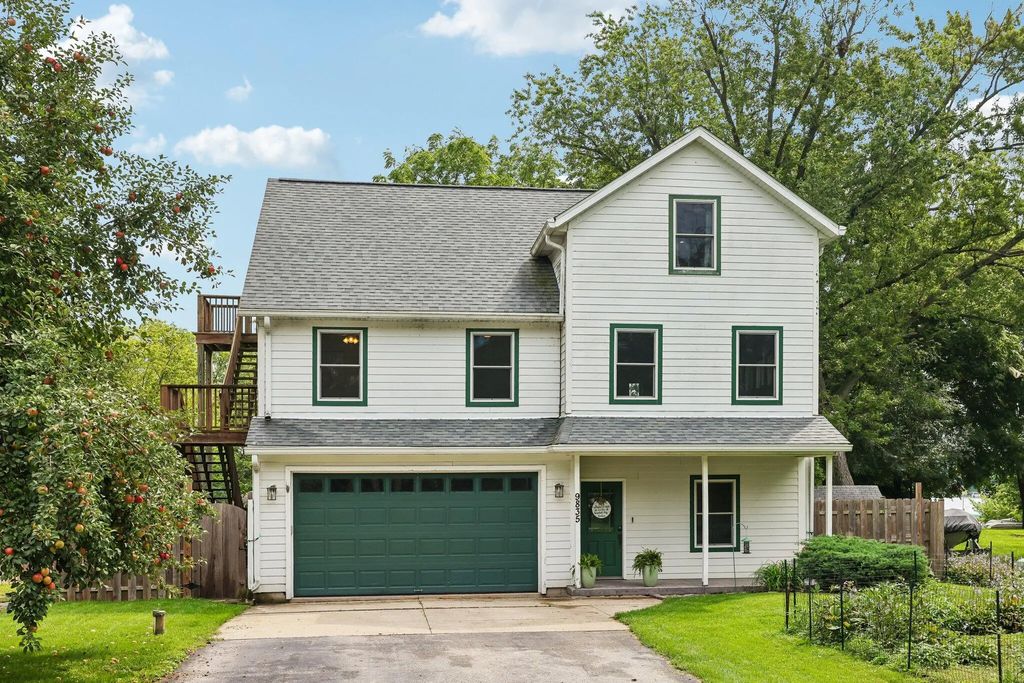 9835 278th Ave, Salem Lakes