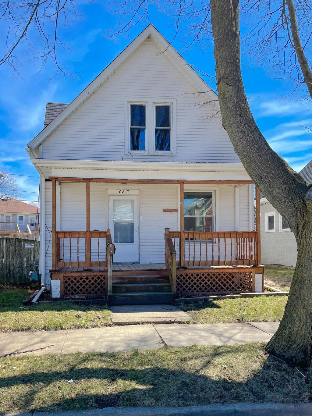 2017 Carmel Ave, Racine