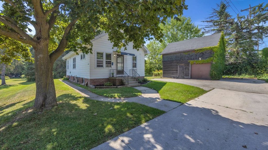 1717 Georgia Ave, Sheboygan