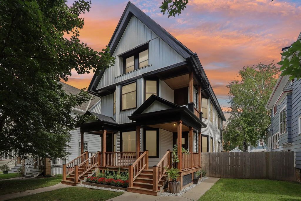 2846 S Herman St 2848, Milwaukee