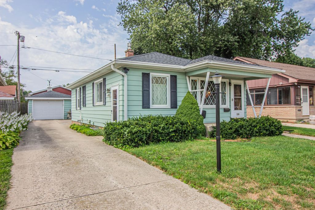 226 Mertens Ave, Racine