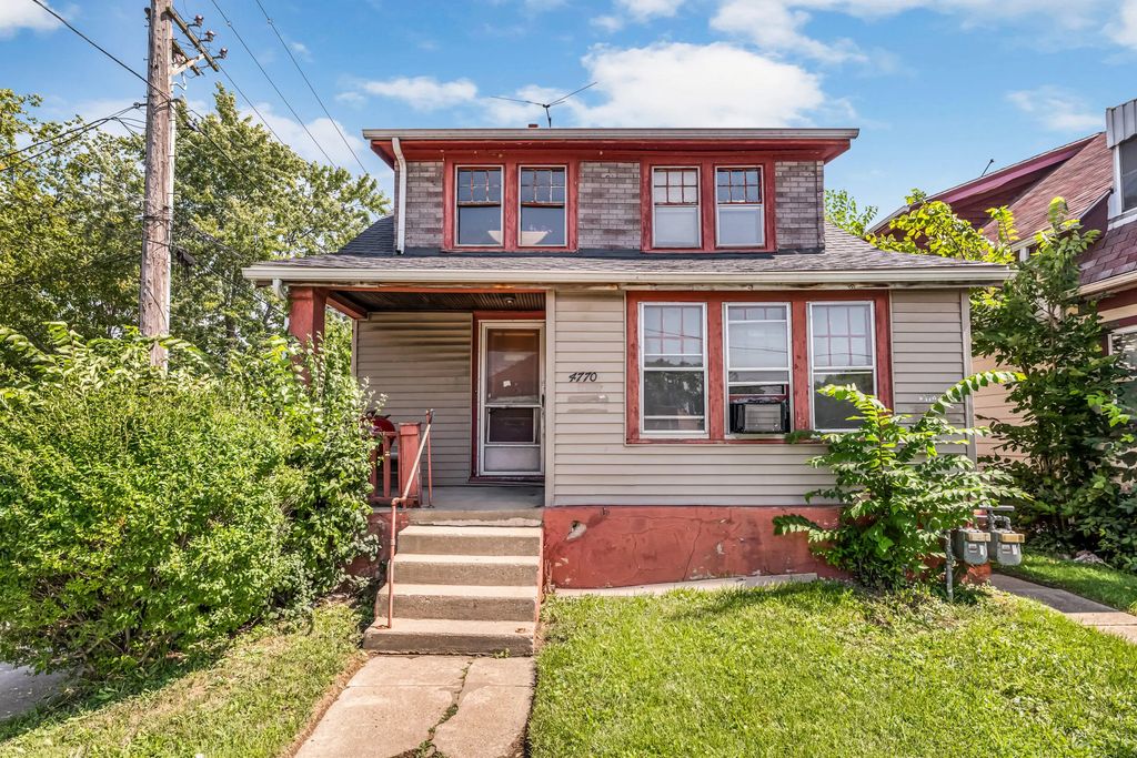 4770 N 37th St 4770a, Milwaukee