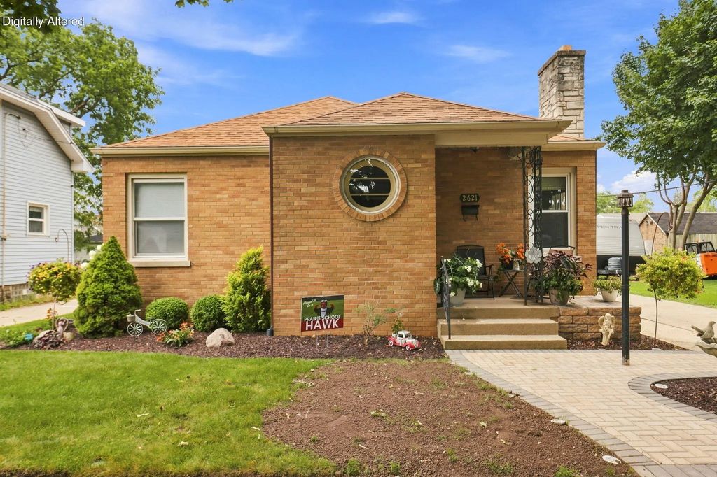 2621 Blaine Ave, Racine