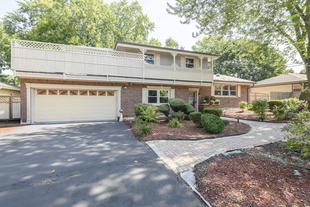 7694 N 50th St, Brown Deer