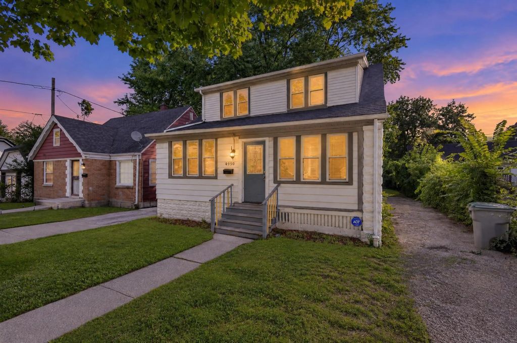 4950 N 19th Pl, Milwaukee