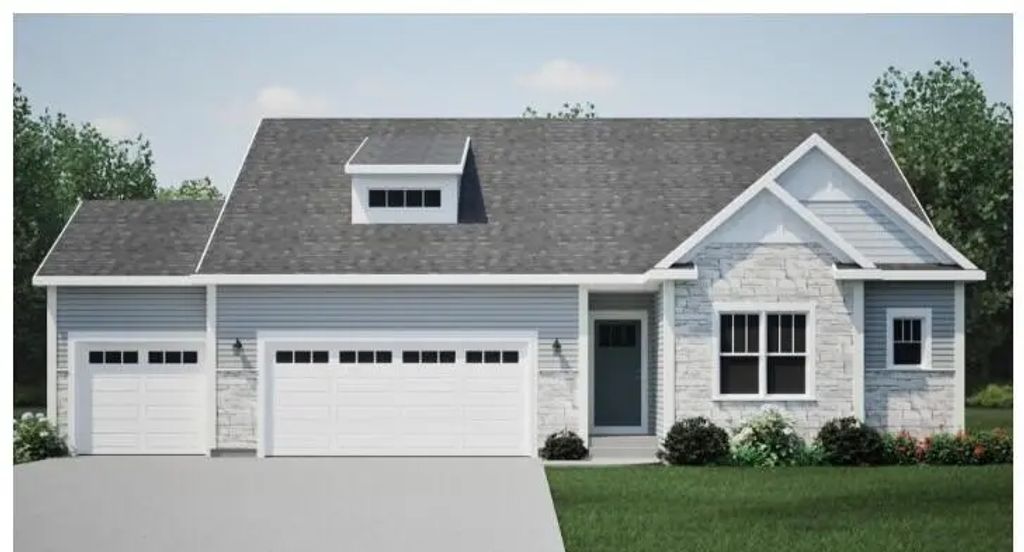 W258n6736 Whistler Ct, Sussex