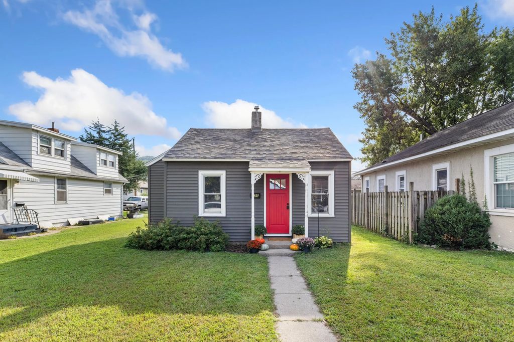 736 23rd St N, La Crosse