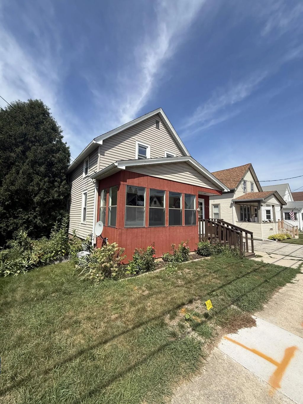 762 Pine St, Sheboygan Falls