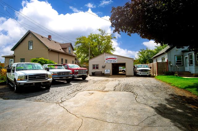4252 Douglas Ave, Caledonia