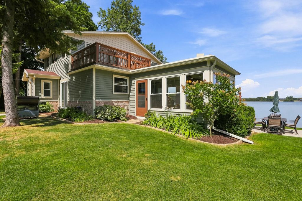 19724 Henning Rd, Schleswig