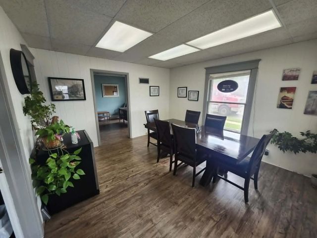 1443 Main St, Union Grove