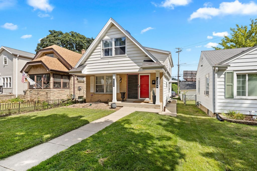 6420 W Moltke Ave 6420a, Milwaukee
