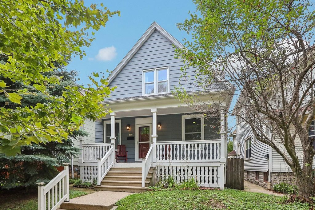 3125 S Adams Ave, Milwaukee