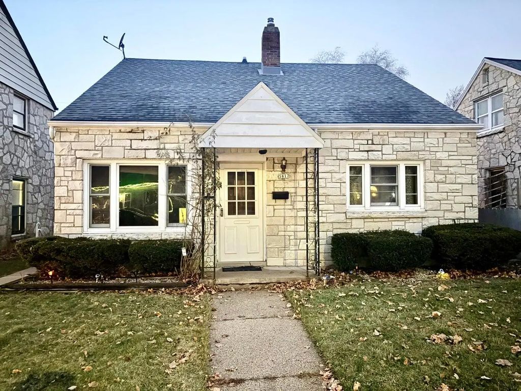 3817 S 14th St, Milwaukee
