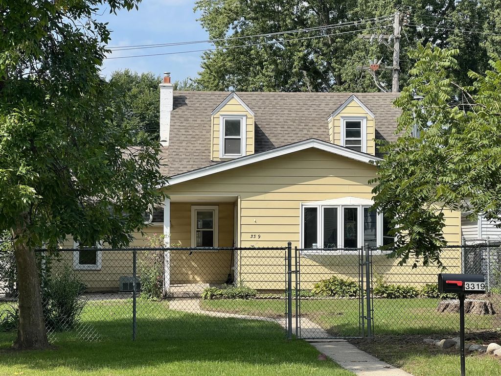 3319 S 67th St, Milwaukee