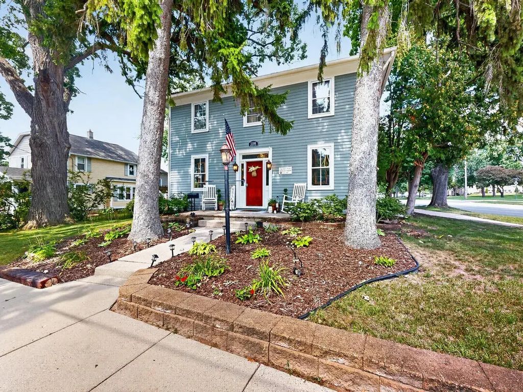 1108 Western Ave, Watertown