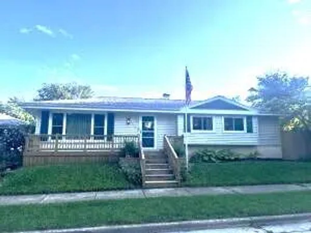 5317 65th Pl, Kenosha