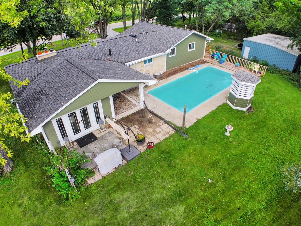 W975 County Road L -, East Troy