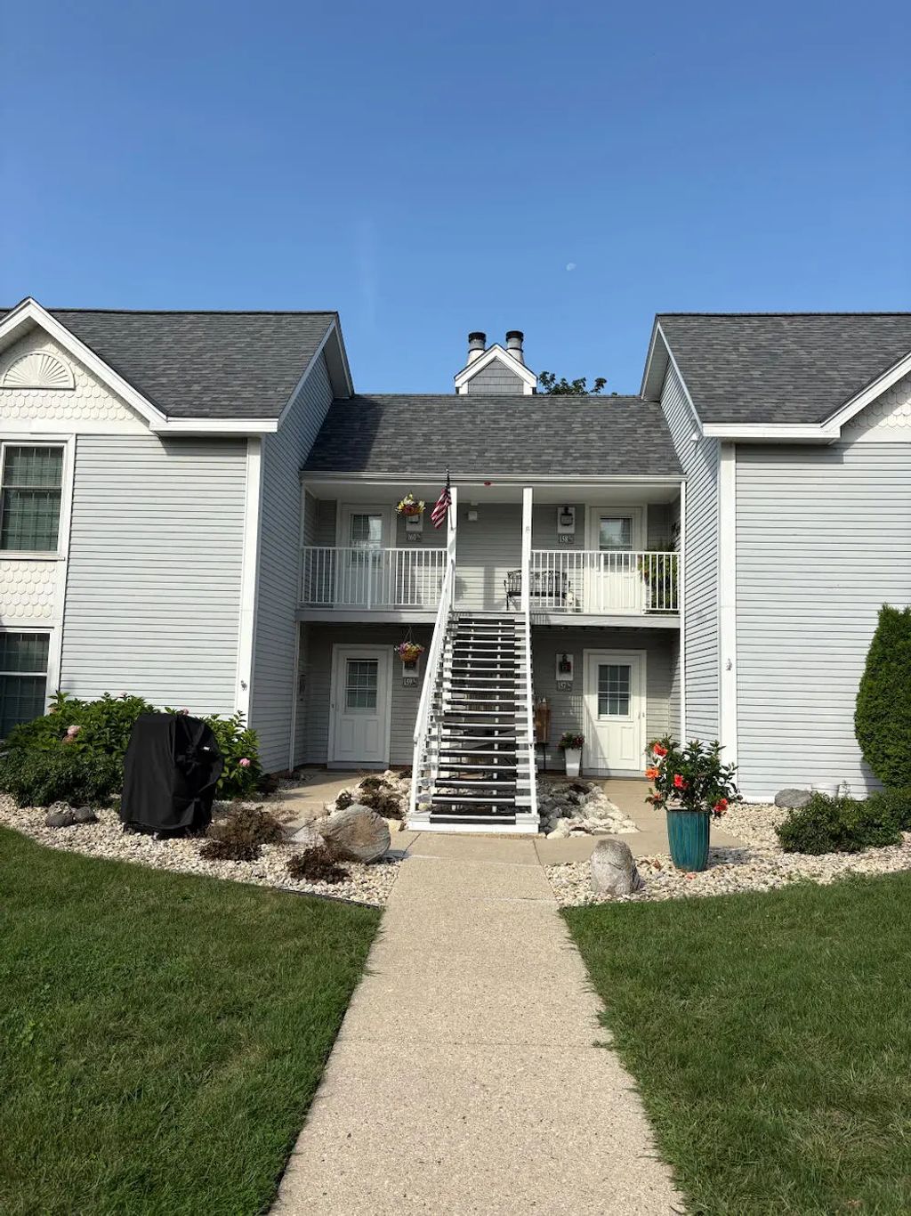 300 Foxwood Dr 158, Waterford