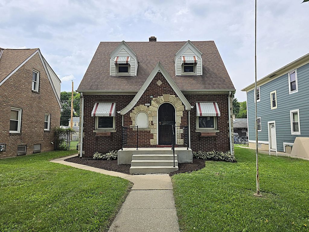 3847 N 36th St, Milwaukee
