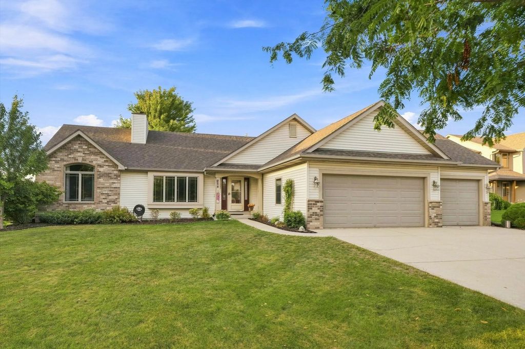 258 Bastogne Ct, Belgium