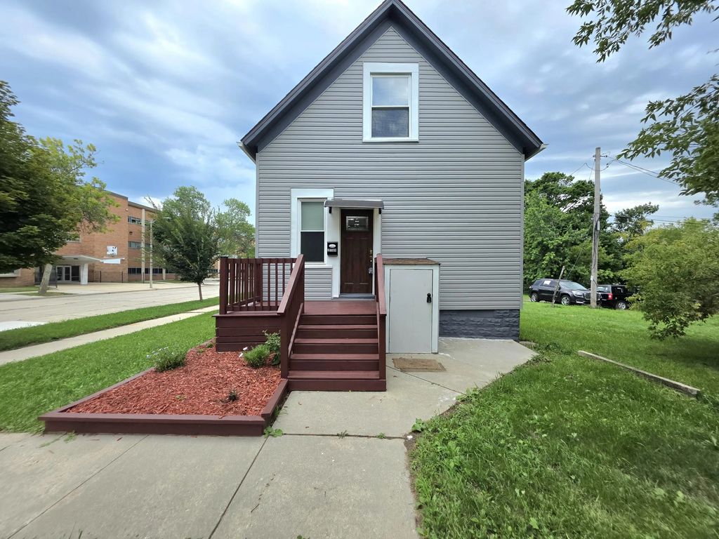 2769 N 1st St, Milwaukee