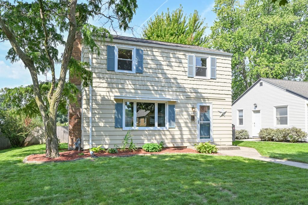 2849 N 89th St, Milwaukee