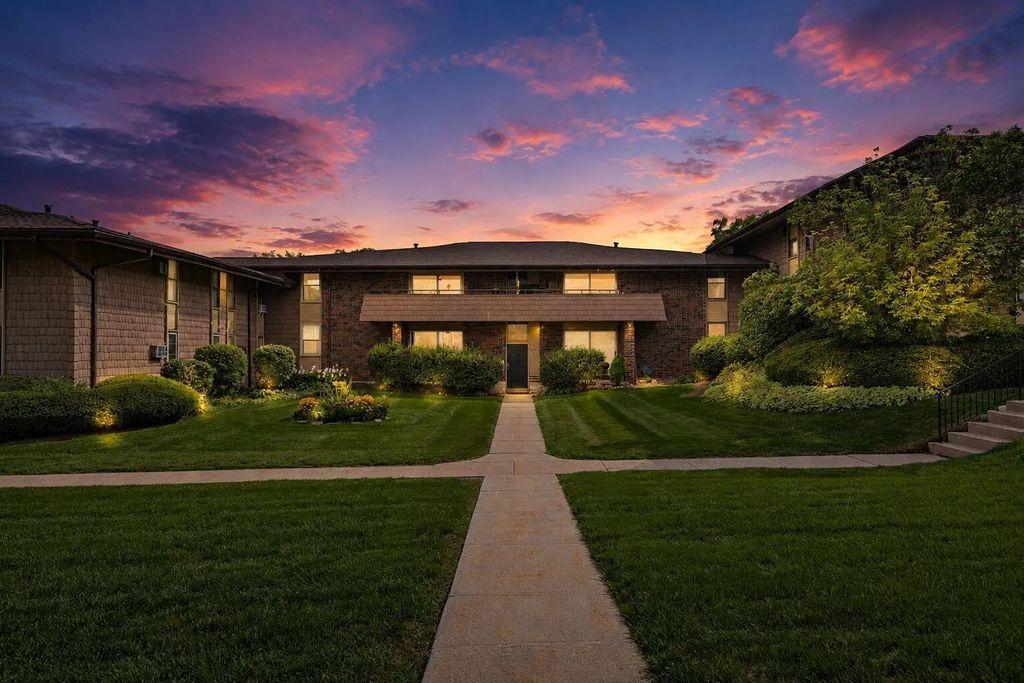 8751 W Oklahoma Ave D, Milwaukee