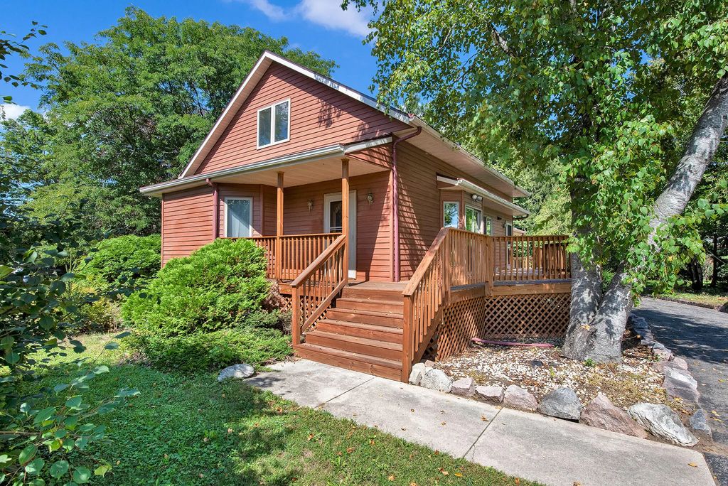 29510 Washington Ave, Rochester