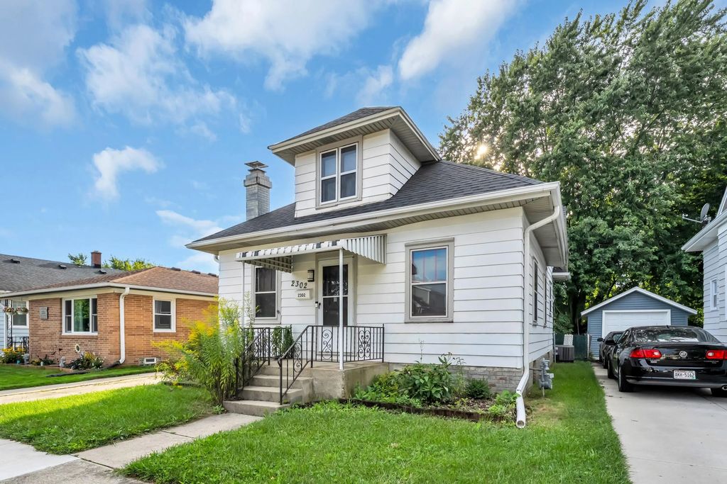 2302 Blake Ave, Racine