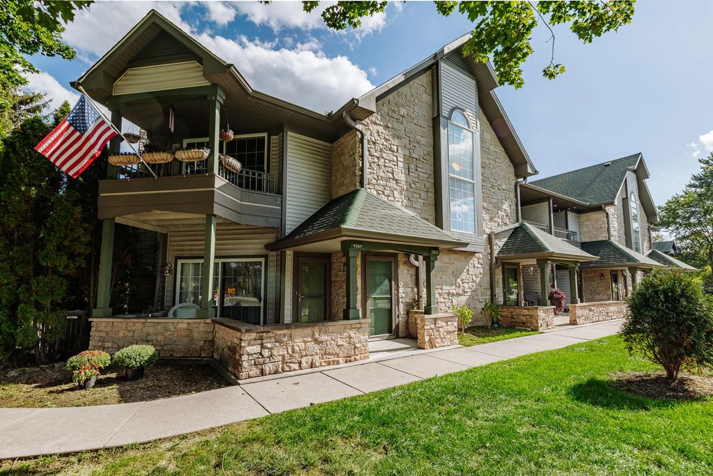 9205 W Forest Home Ave, Greendale