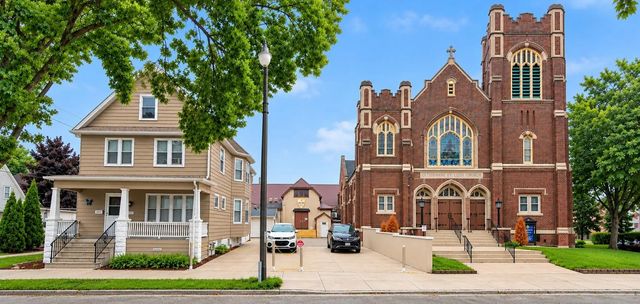 2821 W Harrison Ave 2827, Milwaukee