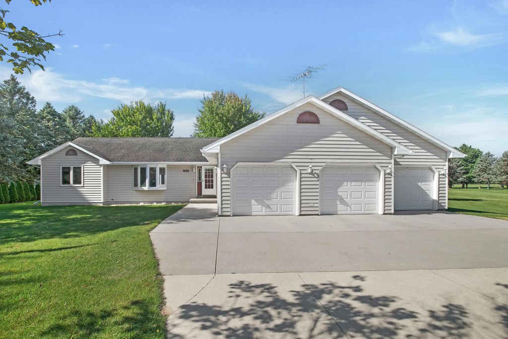 12120 Marken Rd, Meeme