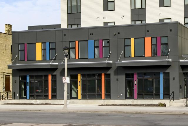 616 W North Ave, Milwaukee