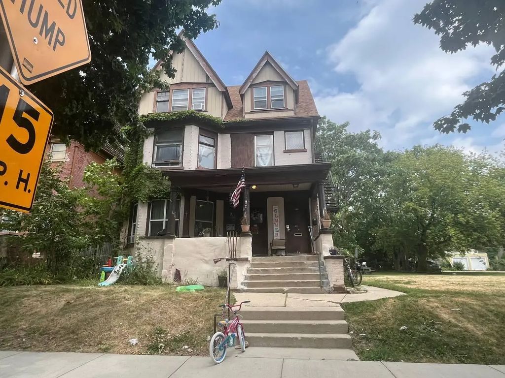 2632 N 2nd St 2634, Milwaukee