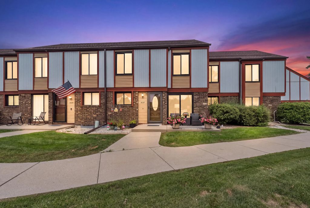 4157 W College Ave, Franklin