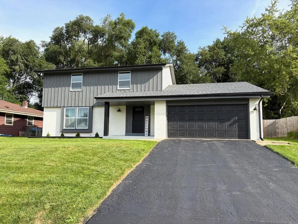 8008 Gina Dr, Mount Pleasant