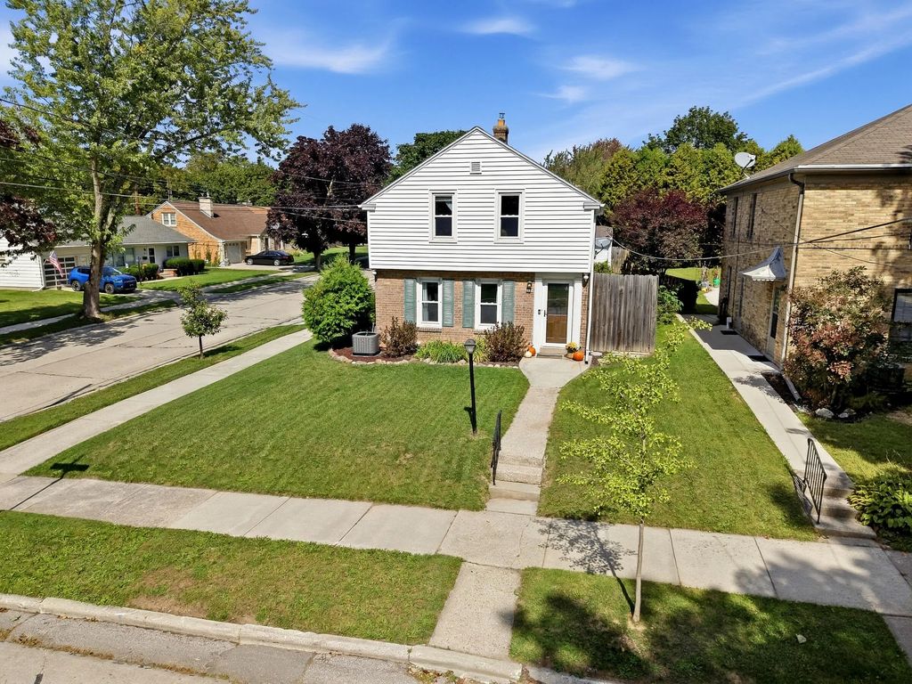 1134 Windiate St, Manitowoc