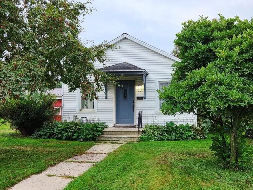 315 Monroe St, Sheboygan Falls