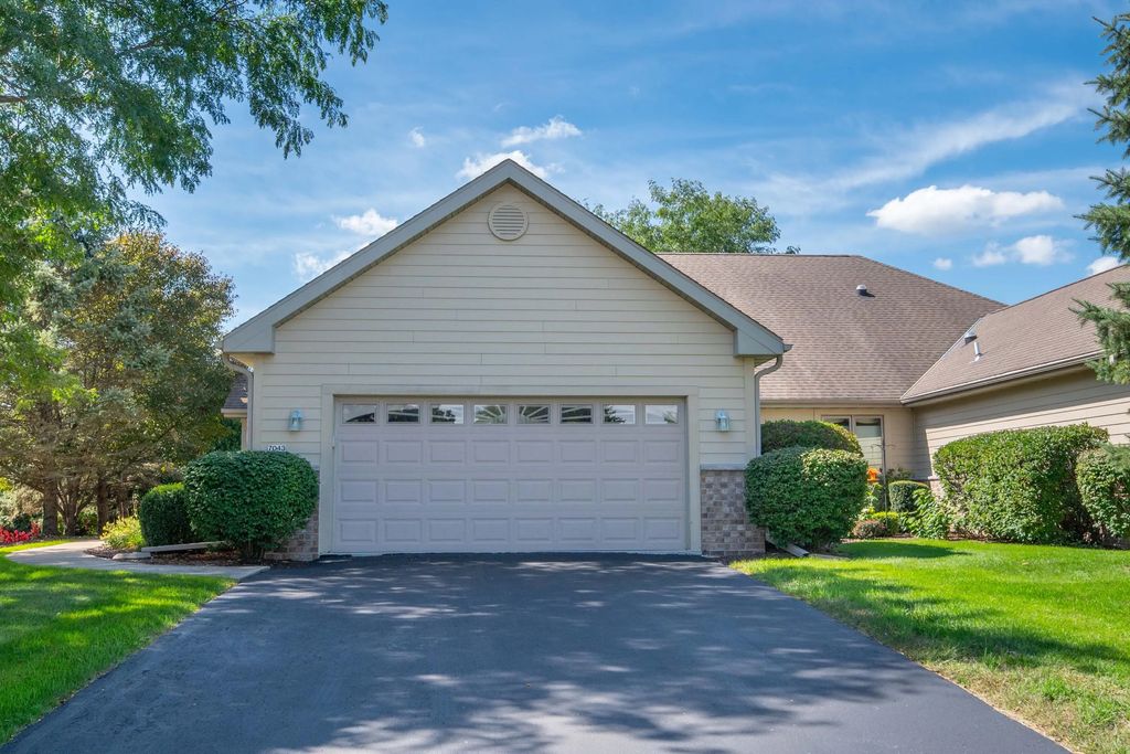 7043 S Lannonstone Ct, Franklin