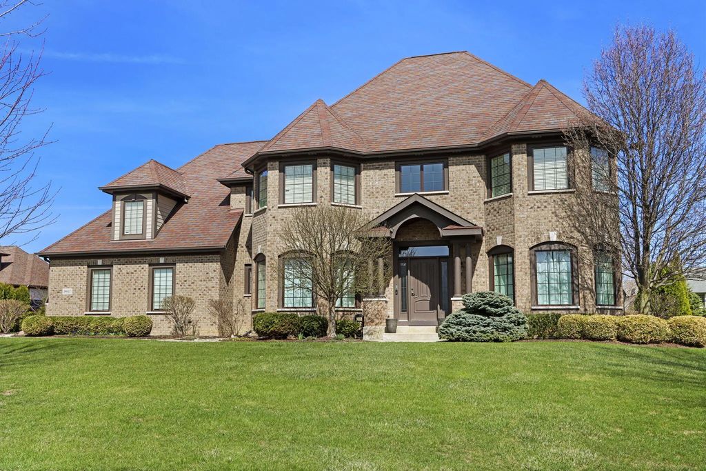 9665 Meadowdale Ln, Pleasant Prairie