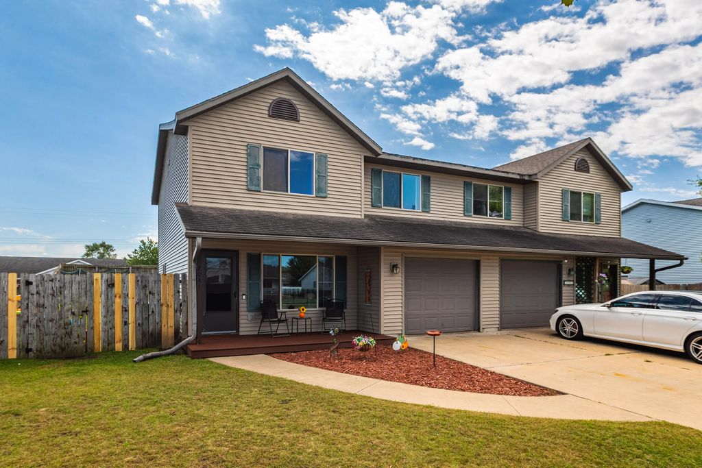 2041 River Rd, Sparta