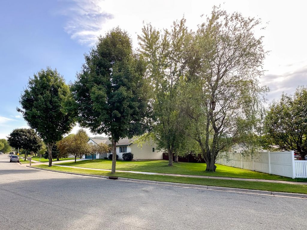 2422 Krause Rd, Onalaska