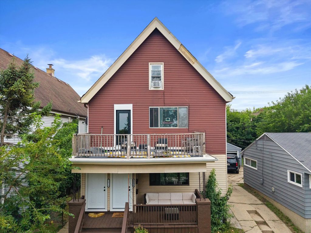 1429 N 47th St 1431, Milwaukee