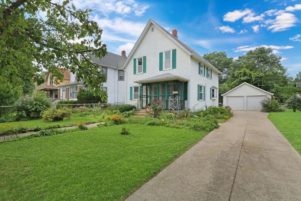 1604 54th St, Kenosha