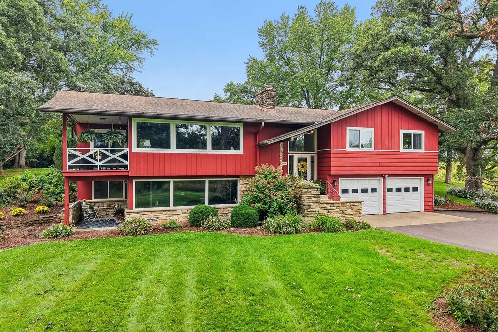 W7255 Weber Rd, Milford