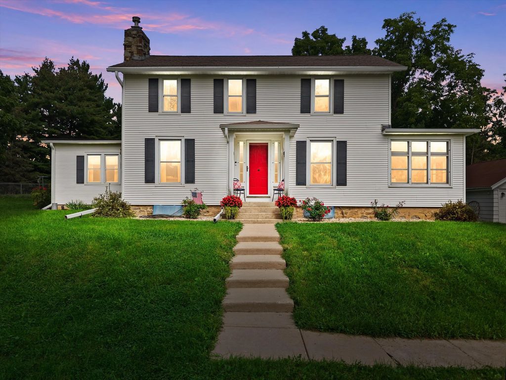 409 W Clark St, Jefferson