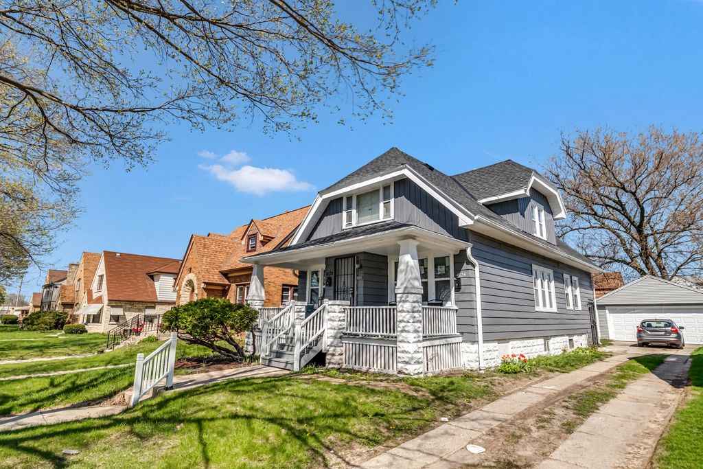 4574 N 24th St, Milwaukee