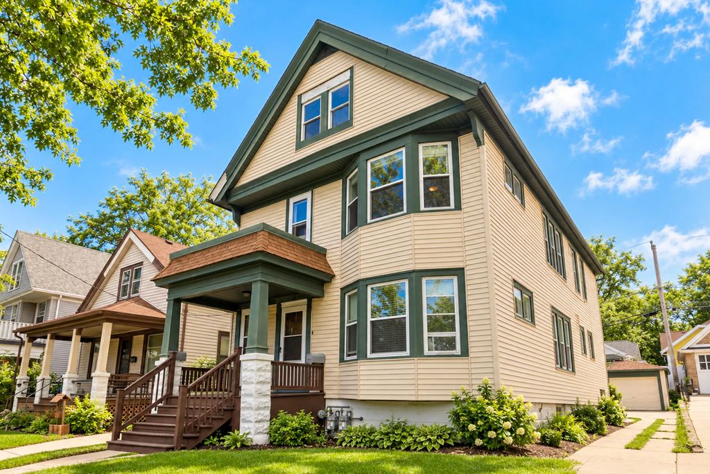 1368 N 60th St 1370, Milwaukee