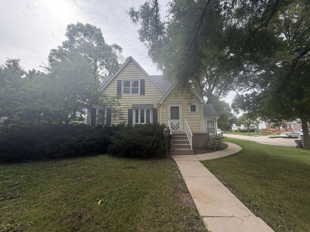 2509 W Ramsey Ave, Milwaukee